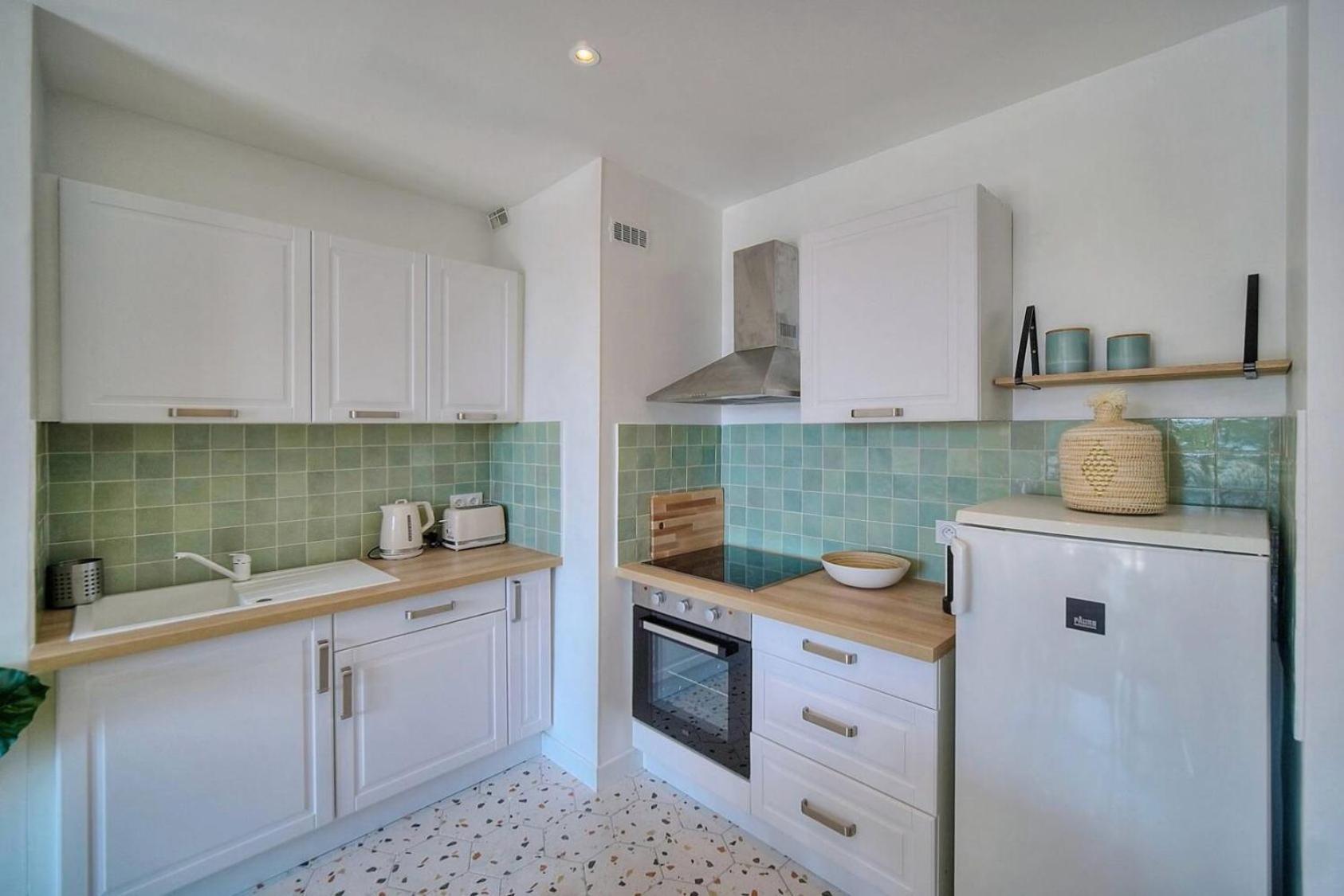 Apartment Proche Palais Des Festivals, Mer, By Palmazur Cannes